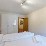 La Planüra 15 Daire Maloja
