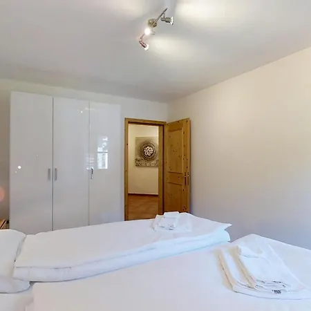 La Planuera 15 Apartament Maloja